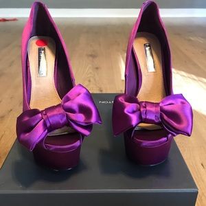 Brand new purple H by Halston heels